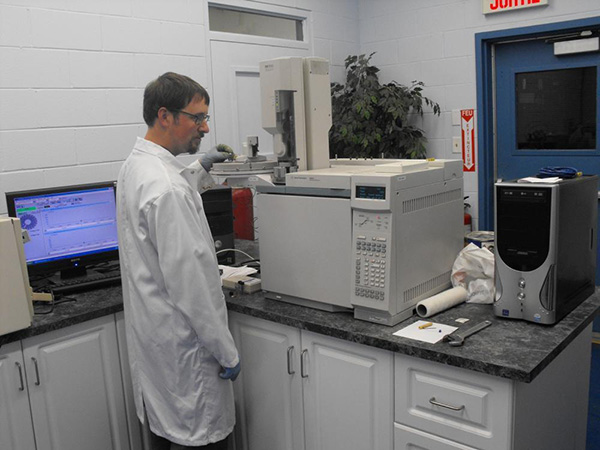 Laboratory Chemical Waste Treatment Montreal